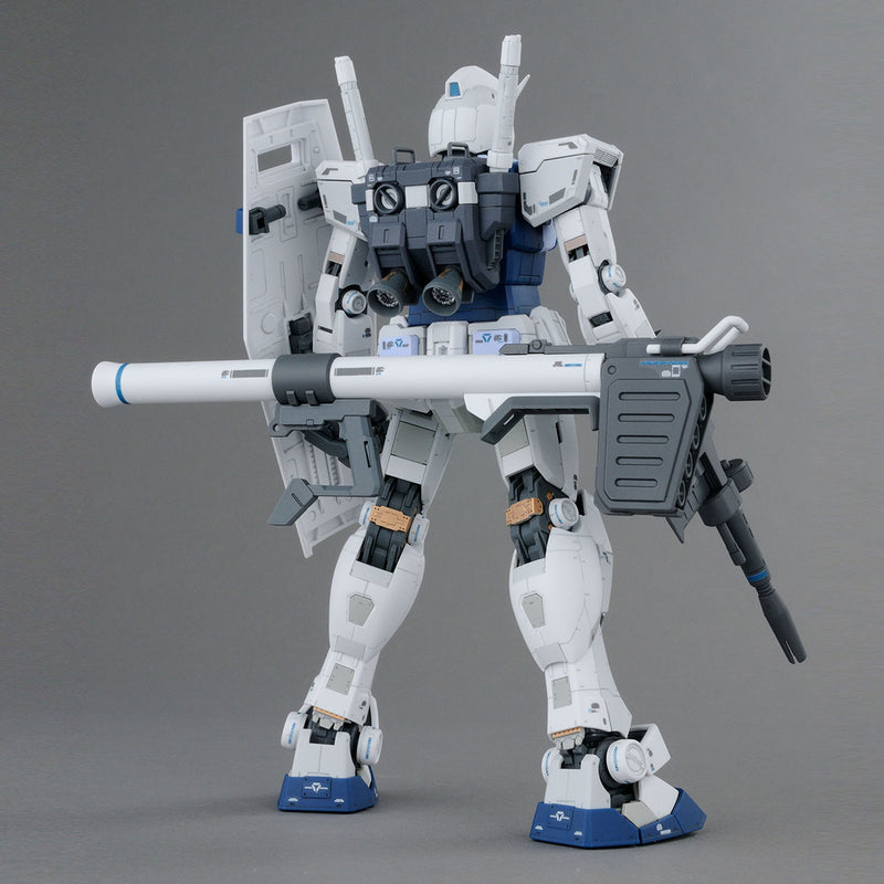 Gundam Base Limited Master Grade (MG) 1/100 RX-78-2 Gundam Ver 3.0 (Gundam Base Color)