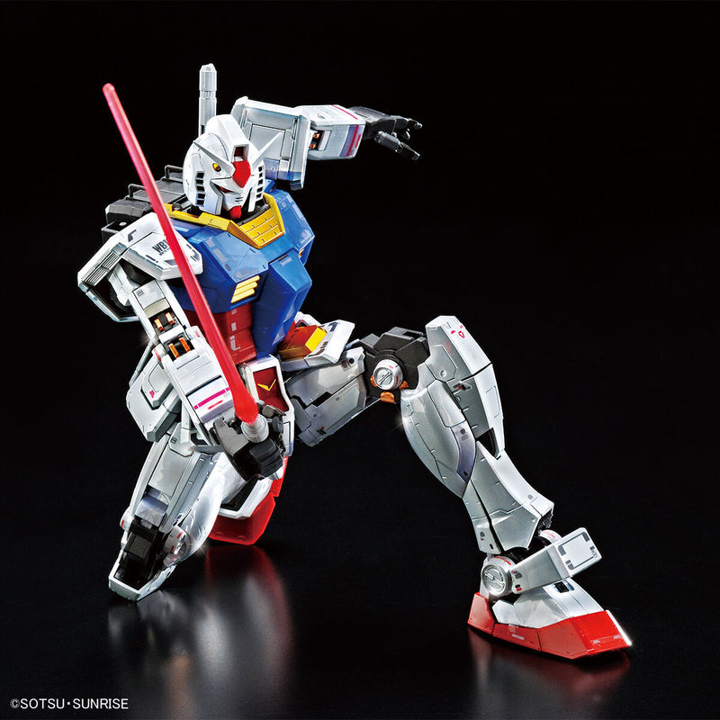 Gundam Base Limited Master Grade (MG) 1/100 RX-78-2 Gundam Ver 3.0 (Titanium Finish)
