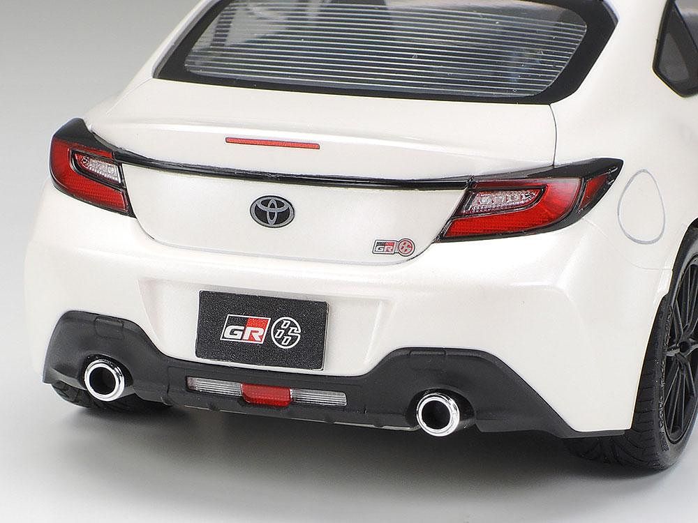 Tamiya 1/24 Toyota GR86 (Tamiya Sports Car Series 361) - Argama