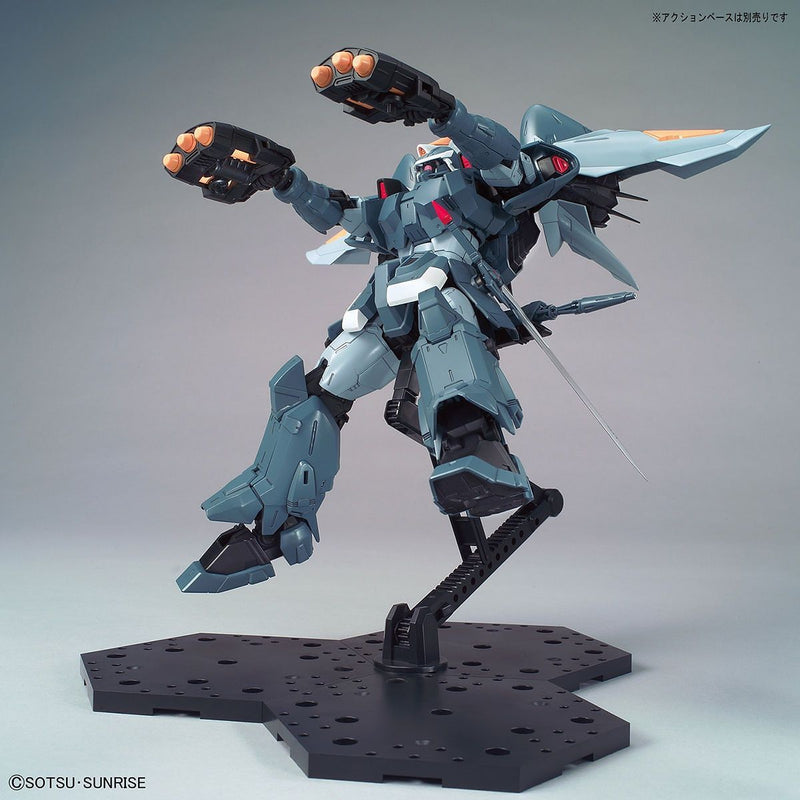 Master Grade (MG) 1/100 ZGMF-1017 Mobile GINN