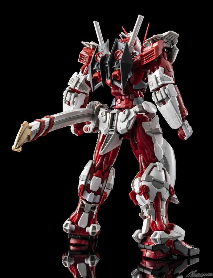 Hi-Resolution Model (HiRM) 1/100 MBF-P02 Gundam Astray Red Frame