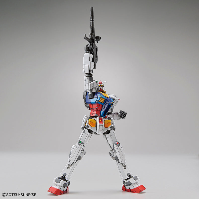 Yokohama Gundam Factory 1/144 RX-78F00 Gundam and Gundam Dock