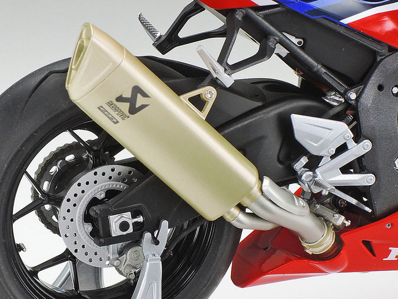 1/12 Honda CBR1000RR-R Fireblade SP (Tamiya Motorcycle Series 138)