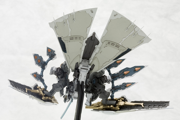 Ikaruga 1/144 Hitekkai Ginkei (White)