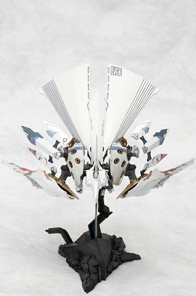 Ikaruga 1/144 Hitekkai Ginkei (White)