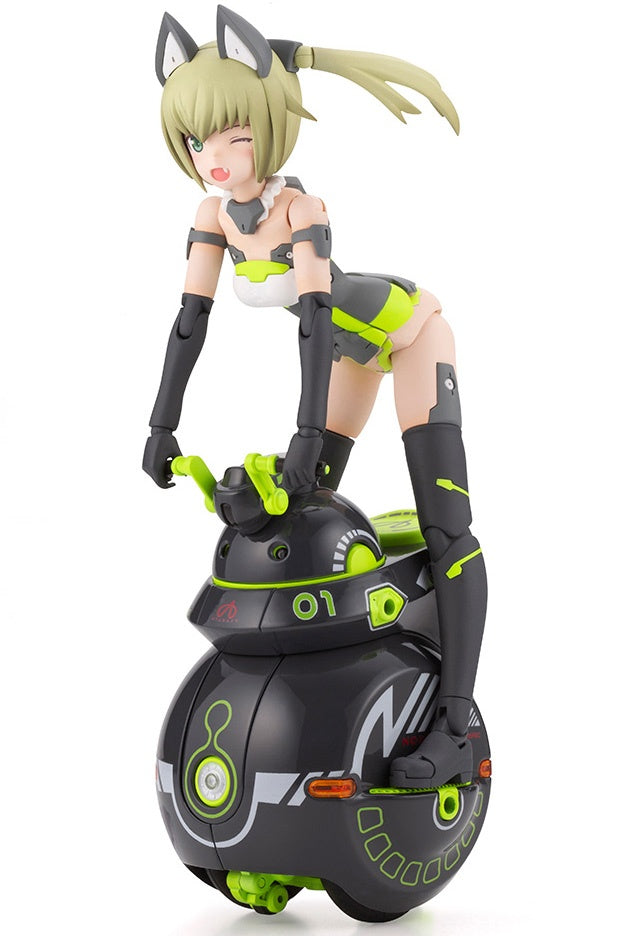 Frame Arms Girl x Maruttoys Non-Scale Innocentia (Racer) & Noseru (Racing Specs Ver.)