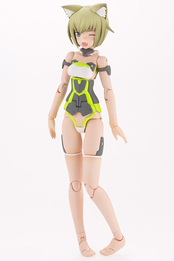 Frame Arms Girl x Maruttoys Non-Scale Innocentia (Racer) & Noseru (Racing Specs Ver.)