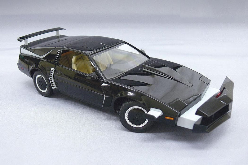 Knight Rider 1/24 Knight 2000 K.I.T.T. SPM