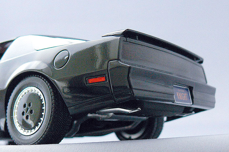 Knight Rider 1/24 Knight 2000 K.I.T.T. Season IV