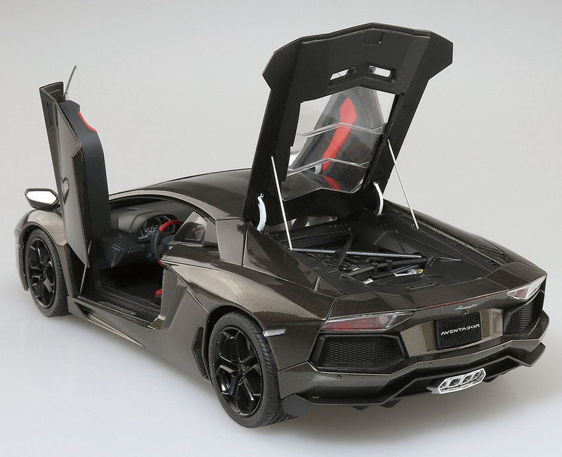 1/24 Lamborghini Aventador LP700-4 '11 (Aoshima The Super Car Series 04)