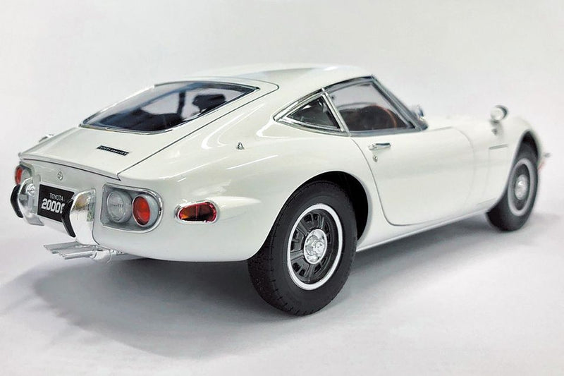 1/24 Toyota MF10 2000GT '69 (Aoshima The Model Car Series No.1)