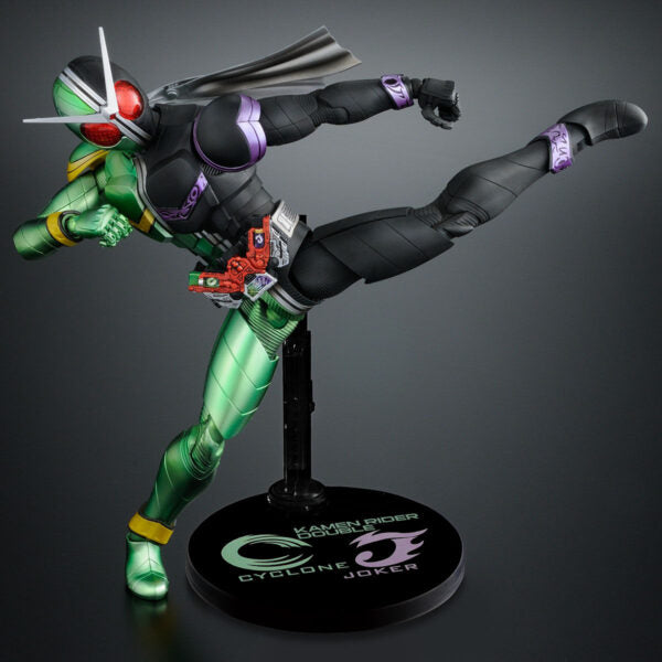 Master Grade (MG) Figure-rise Atrisan Kamen Rider Double Cyclone Joker