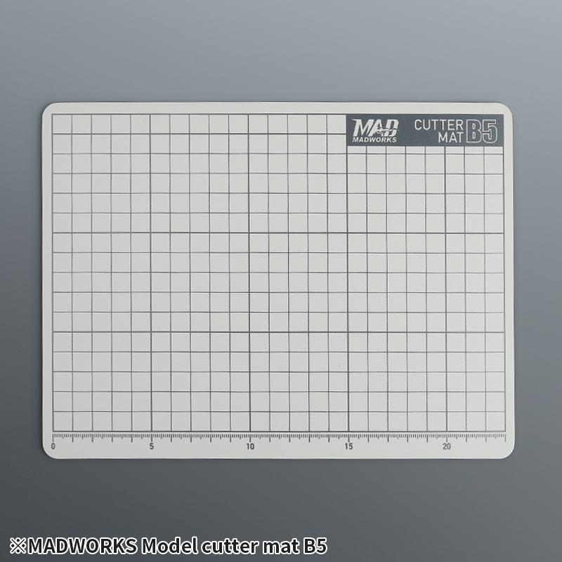 Madworks MH05 Cutting Mat B5 Size