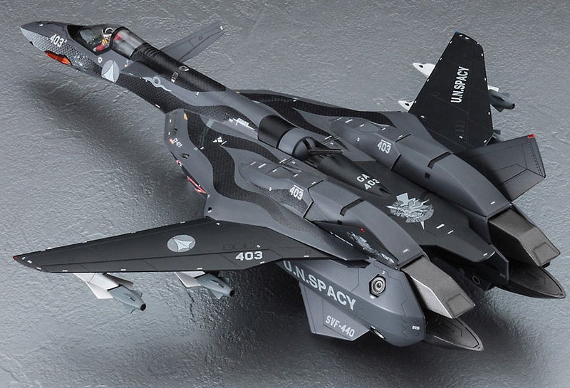 Macross Plus 1/72 VF-19A SVF-440 Dullahan's w/Fast Pack & High Maneuver Missile