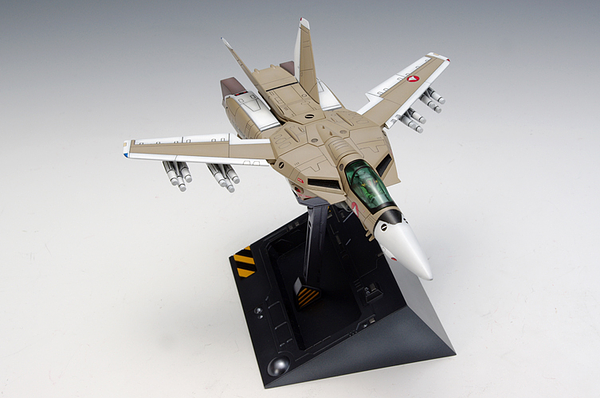 Macross 1/100 VF-1A Fighter Production Type