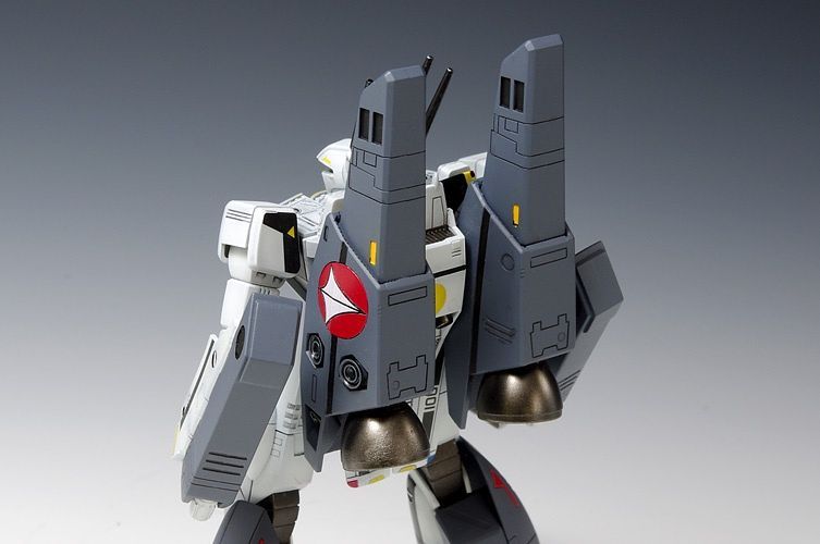 Macross 1/100 VF-1S Super Valkyrie Battroid Roy Focker Custom