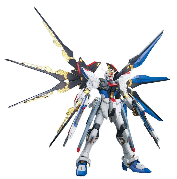 Master Grade (MG) 1/100 MG Strike Freedom Gundam (Full Burst Mode)