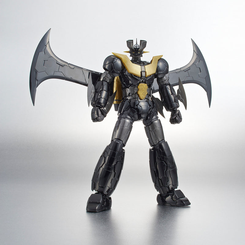 Bandai High Grade 1/144 Mazinger (Black Version)