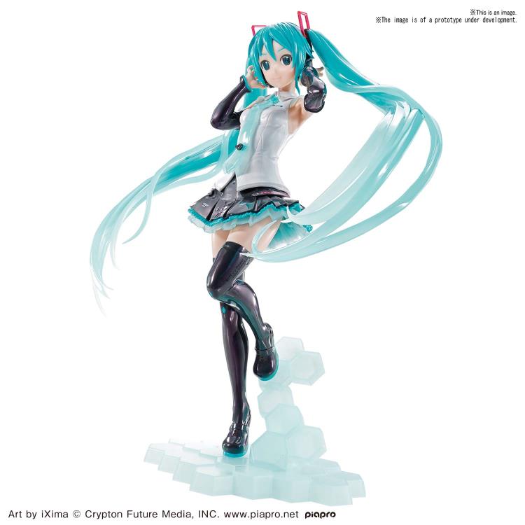 Figure Rise LABO Hatsune Miku