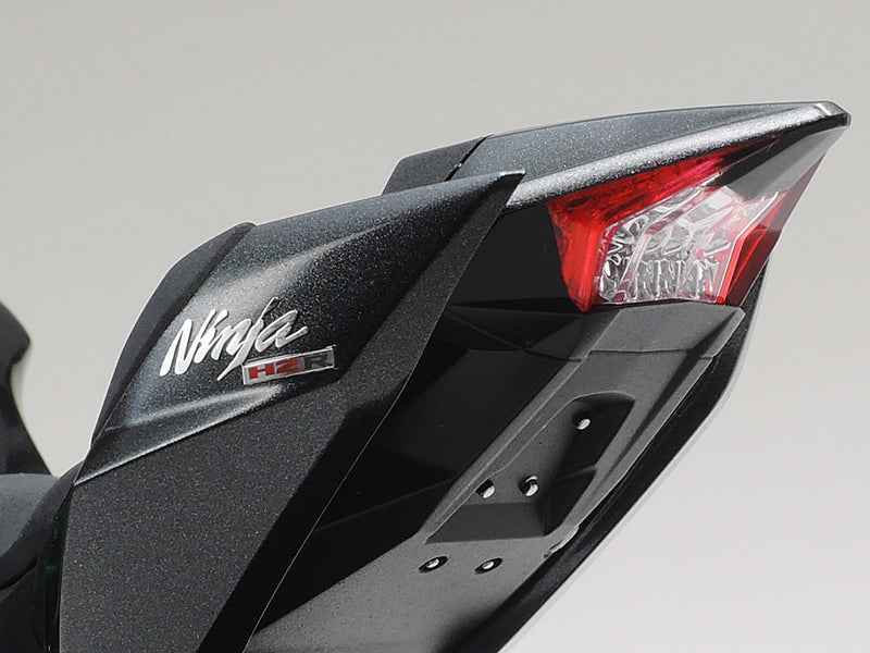 1/12 Kawasaki Ninja H2R (Tamiya Motorcycle Series 131)
