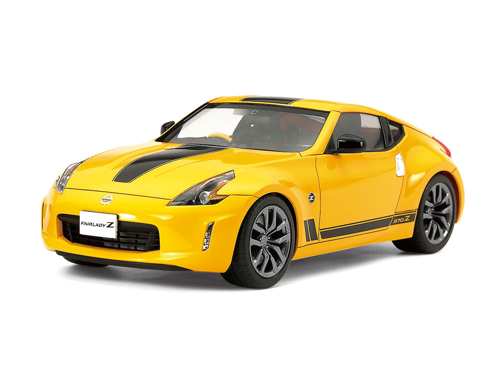 Tamiya 1/24 Nissan 370Z Heritage Edition (Tamiya Sports Car Series