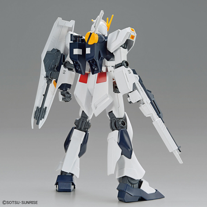 Entry Grade (EG) 1/144 RX-93 Nu Gundam