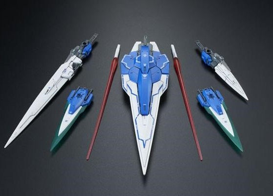 Premium Bandai Real Grade (RG) 1/144 GN-0000/7S 00 Gundam Seven Sword