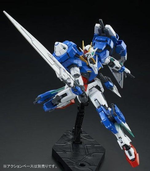 Premium Bandai Real Grade (RG) 1/144 GN-0000/7S 00 Gundam Seven Sword
