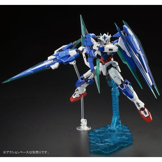 Premium Bandai Real Grade (RG) 1/144 GNT-0000/FS 00 Qan[T] Full Saber