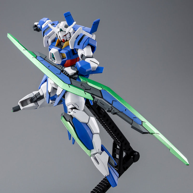 Premium Bandai High Grade (HG) Gundam AGE 1/144 Gundam AGE-1 Razor & Gundam AGE-2 Artemis Set