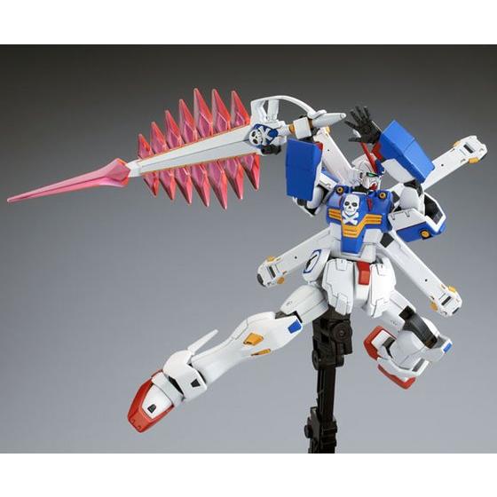 Premium Bandai High Grade (HG) HGUC 1/144 XM-X3 Crossbone Gundam X3