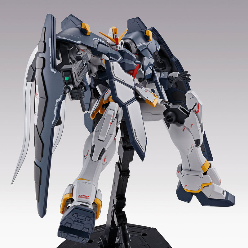 Premium Bandai Master Grade (MG) 1/100 Gundam Sandrock EW (Armadillo Unit)