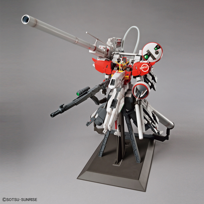 Master Grade 1/100 Plan303E Deep Striker