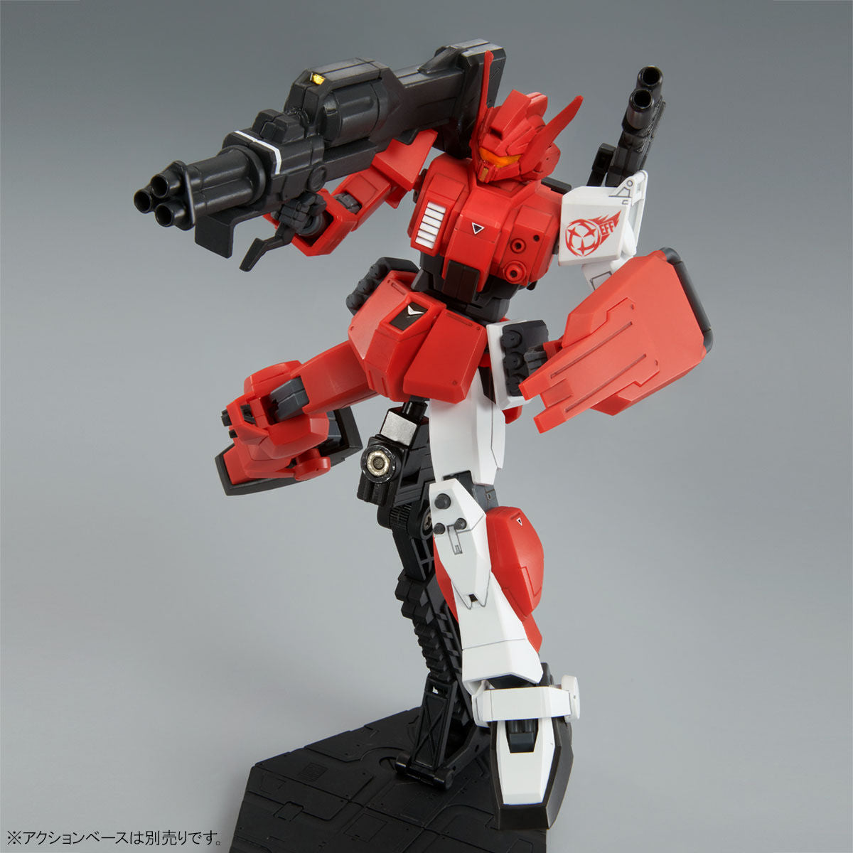 Premium Bandai High Grade (HG) HGUC 1/144 Red Giant 03rd MS Team