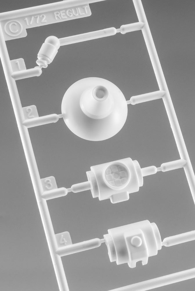 Macross 1/72 Regult Light Missile Carrier Type