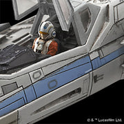 Star Wars 1/72 Resistance X-Wing Fighter (The Force Awakens)