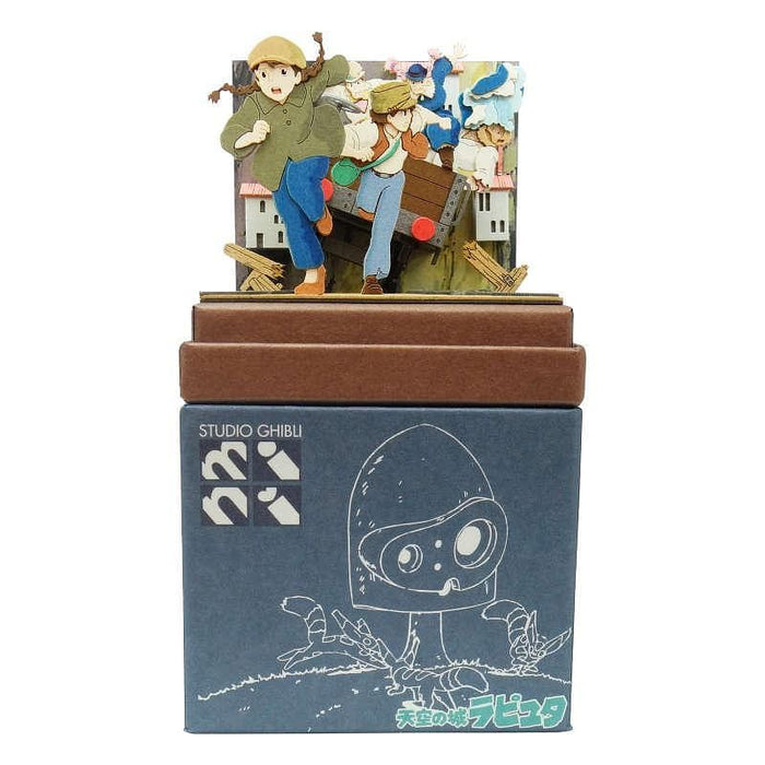 Sankei 1/150 Miniature Art Studio Ghibli - Escape Sheeta and Pazu (Miniatuart)