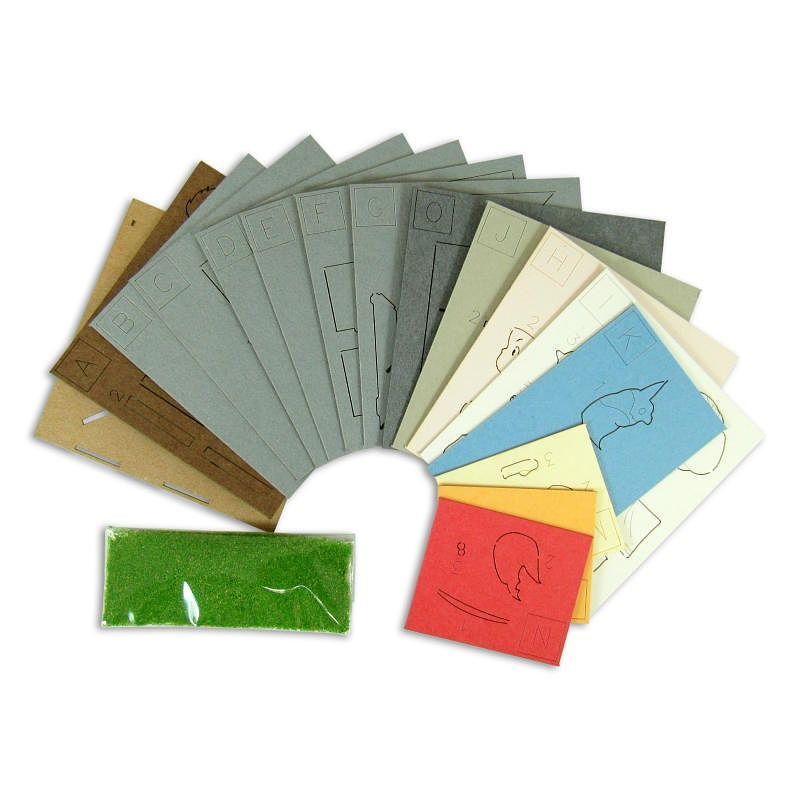 Sankei Miniature Art Kit - Studio Ghibli - Small Totoro (My Neighbour Totoro)