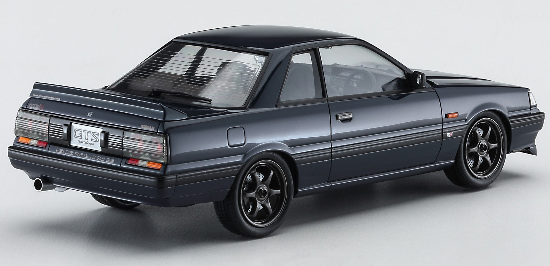 Hasegawa 1/24 Nissan Skyline GTS-R (R31) 