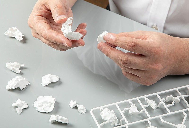 Non-Scale TRASH Plastic Model Kit