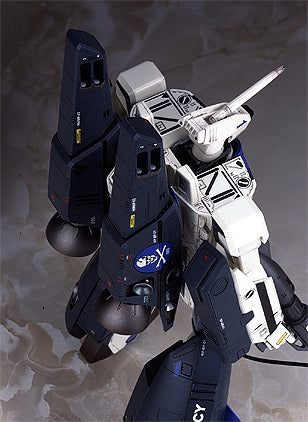 Macross 1/72 VF-1A Super Battroid Valkyrie