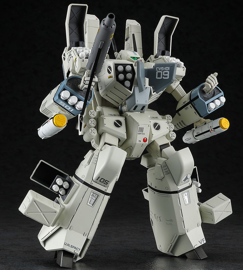 Macross 1/72 VF-1J Armored Valkyrie Operation Bulls Eye Part 2