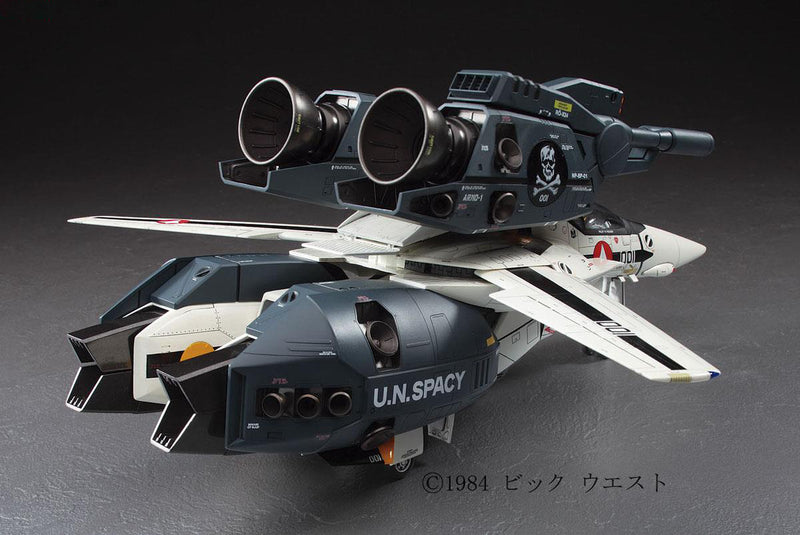 Macross "Macross: Do You Remember Love?" 1/48 VF-1S/A Strike/Super Valkyrie "Skull Squadron"