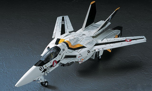 Macross 1/72 VF-1A/J/S Valkyrie
