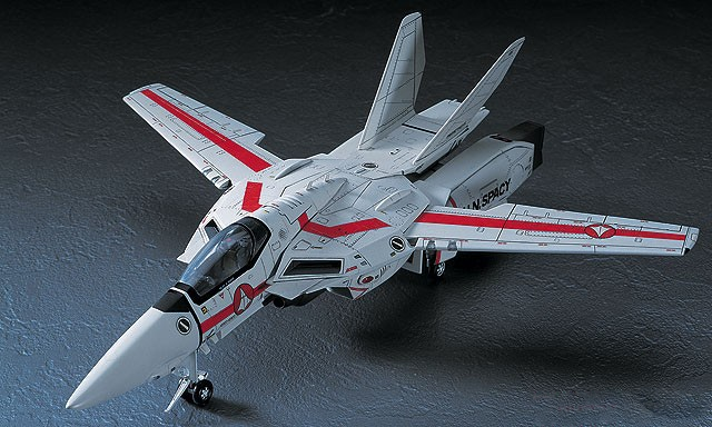 Macross 1/72 VF-1A/J/S Valkyrie