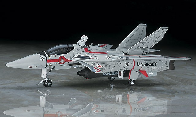 Macross 1/72 VF-1A/J/S Valkyrie