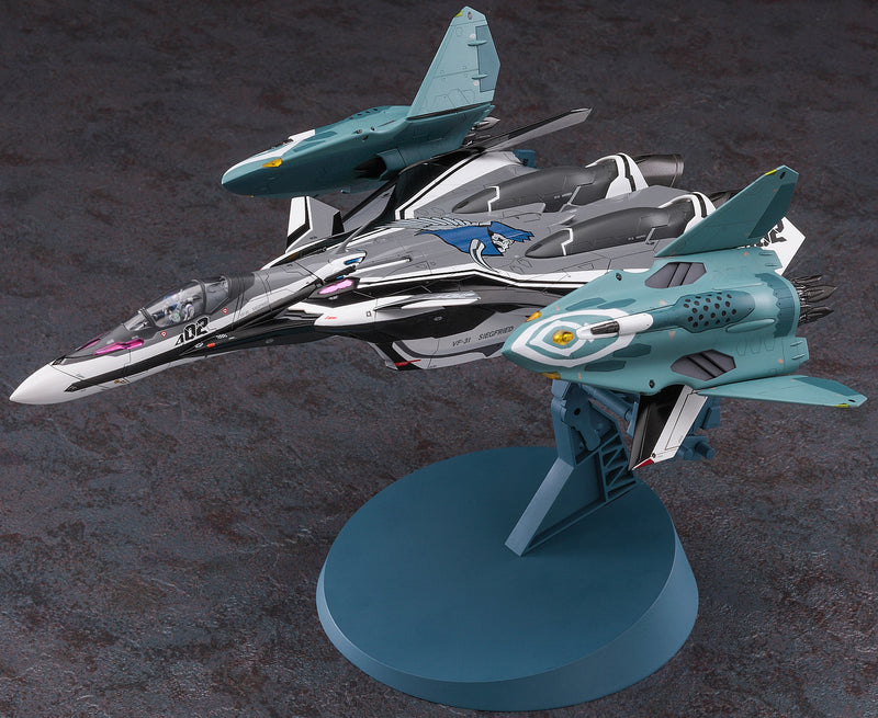 Macross Delta the Movie 1/72 VF-31F Siegfried Messer/Hayate with Lilldraken