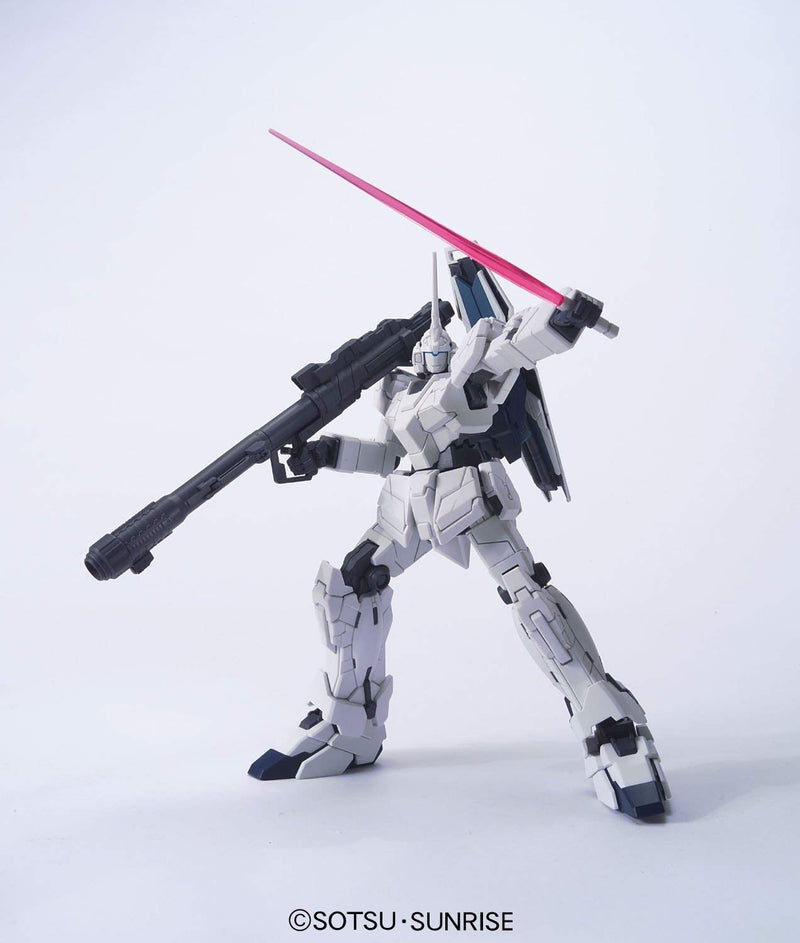 High Grade (HG) HGUC 1/144 RX-0 Unicorn Gundam (Unicorn Mode)
