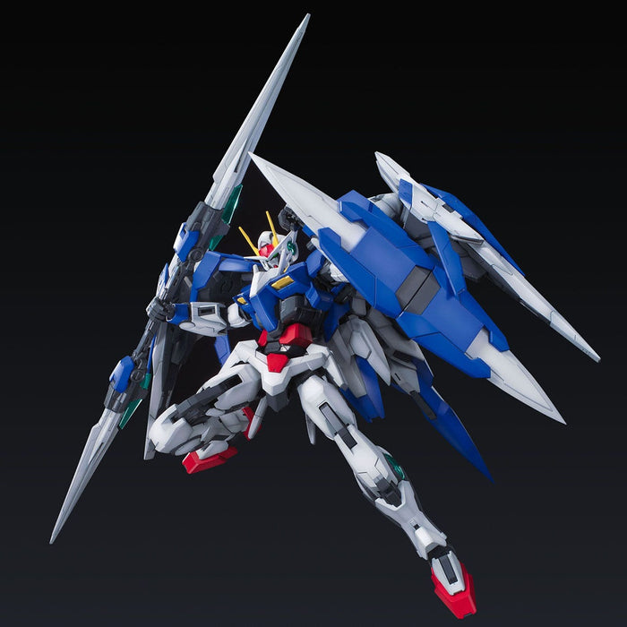 Master Grade (MG) 1/100 GN-0000+GNR-010 Gundam 00 Raiser