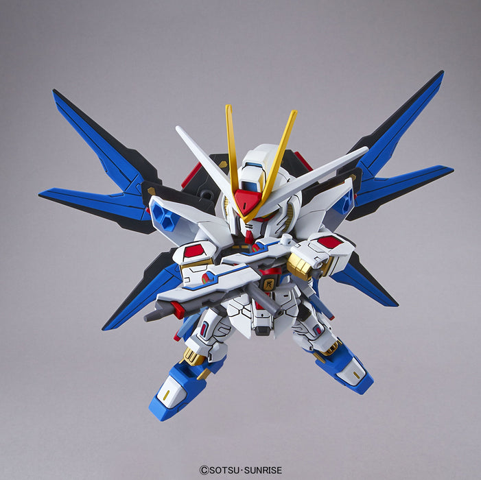 SDEX ZGMF-X20A Strike Freedom Gundam (SD Gundam EX-Standard 006)